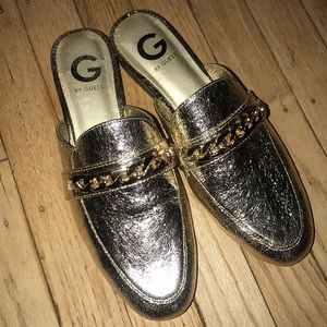 Guess slip on gold size 8